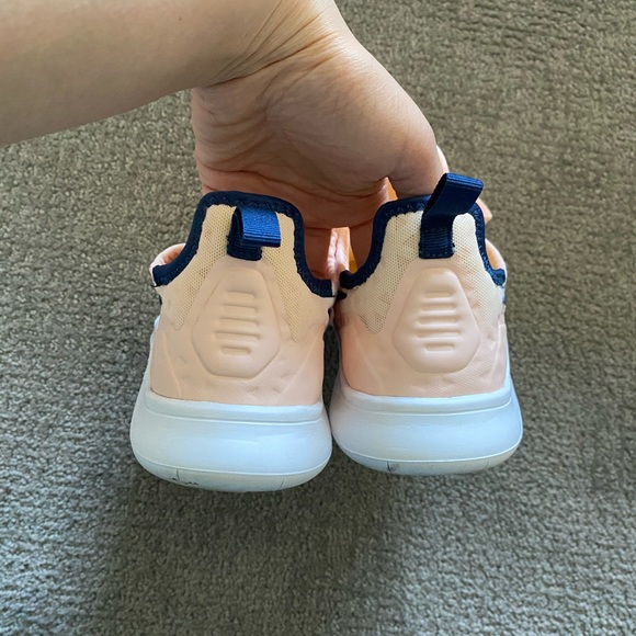 Nike Training Shoe - Picture 4 of 5